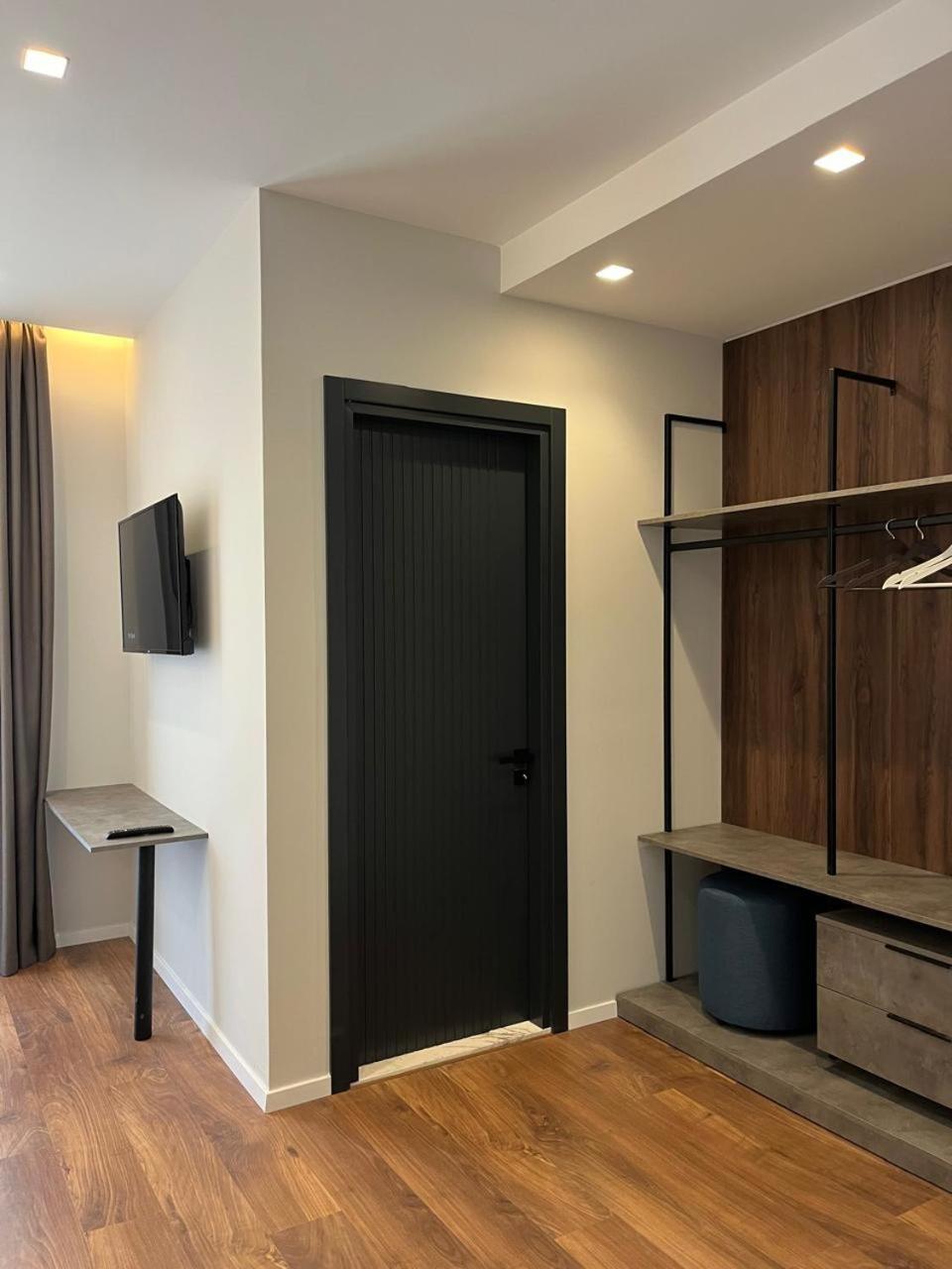 North Alb Hotel Shkoder Room photo